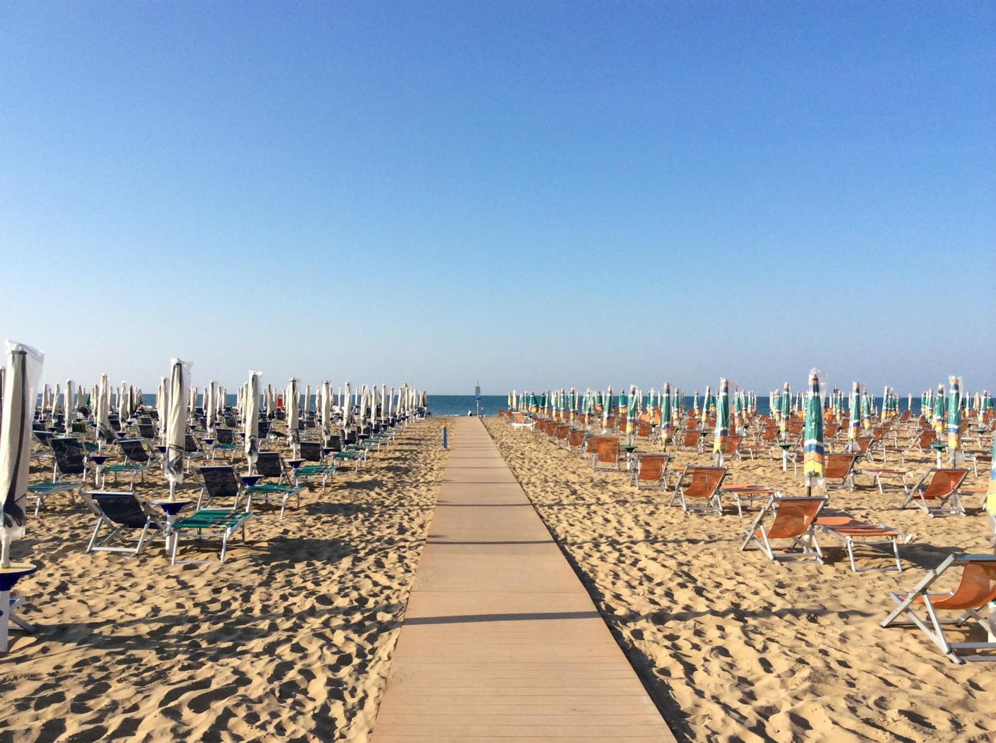 Appartamenti Auriga Bibione Exterior foto